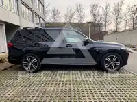 2021 BMW X7