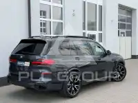 2021 BMW X7