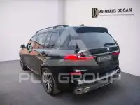 2021 BMW X7