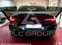 2021 BMW M8