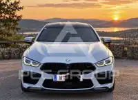 2021 BMW M8