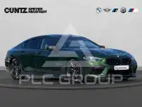 2021 BMW M8