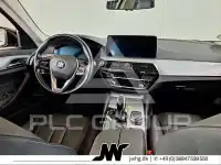 2021 BMW 520