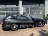 2021 BMW 520
