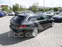2021 BMW 520