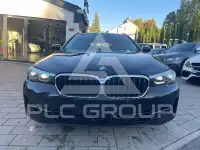 2021 BMW 520