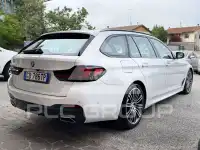 2021 BMW 520