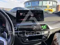 2021 BMW 520