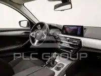 2021 BMW 520