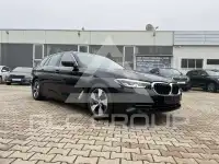 2021 BMW 520