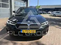 2021 BMW 520