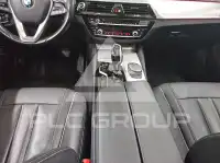 2021 BMW 520