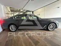 2021 BMW 520