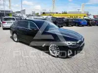 2021 BMW 520