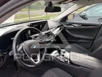 2021 BMW 520
