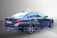2021 BMW 520