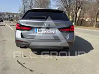 2021 BMW 520
