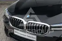 2021 BMW 520