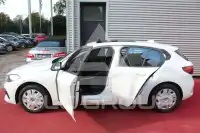 2021 BMW 116