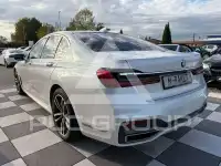 2021 BMW 730