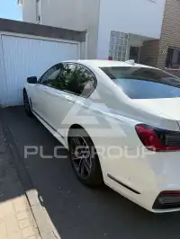 2021 BMW 730