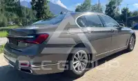2021 BMW 730