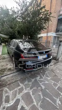 2021 BMW 730