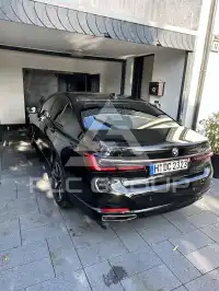 2021 BMW 730