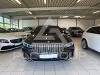 2021 BMW 730