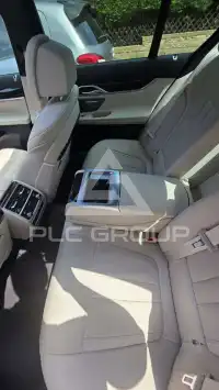 2021 BMW 730