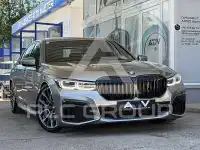 2021 BMW 730