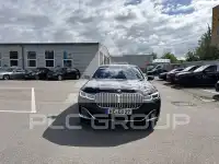 2021 BMW 730