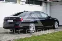 2021 BMW 730