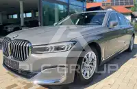 2021 BMW 730