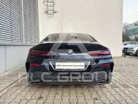 2021 BMW M8