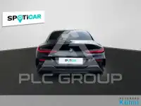 2021 BMW M8