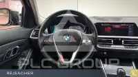 2021 BMW 318