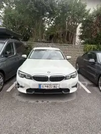 2021 BMW 318