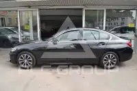 2021 BMW 318