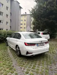 2021 BMW 318