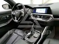 2021 BMW 318