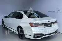 2021 BMW 745