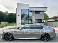 2021 BMW 745