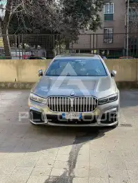 2021 BMW 745