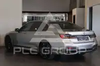 2021 BMW 745
