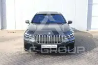 2021 BMW 745