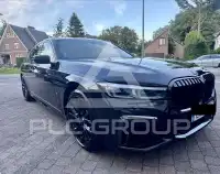 2021 BMW 745