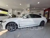 2021 BMW 745