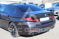 2021 BMW 550M