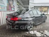 2021 BMW 550M